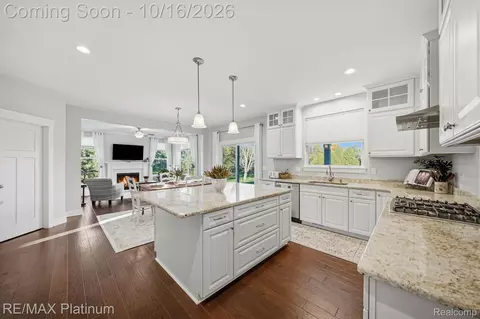 Kitchen - 1885 Euler Rd, Brighton, MI 48114 photo 5 of 5