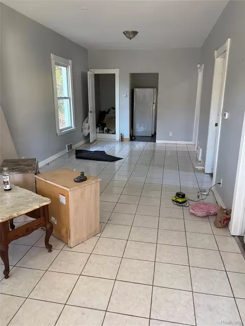 11673 Yosemite St, Detroit, MI 48204