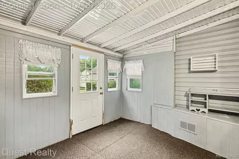 Exterior - 499 Allen Ave, Clawson, MI 48017 photo 1 of 2