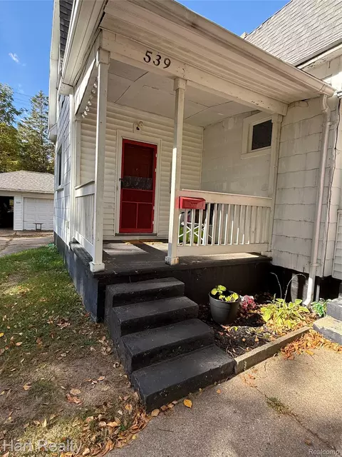 Exterior - 539 N Silver St, Bad Axe, MI 48413 photo 4 of 5