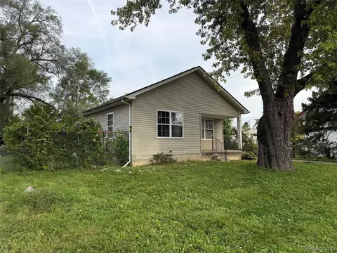 13932 Plainview Ave, Detroit, MI 48223