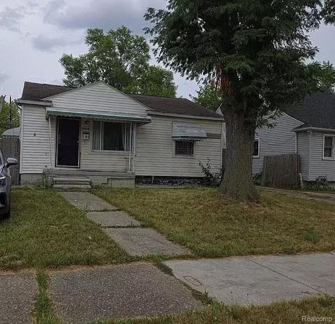 6530 Ashton Ave, Detroit, MI 48228