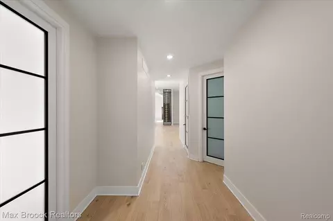 Entry Way - 4597 Clarkston Rd, Independence, MI 48348 photo 6 of 7