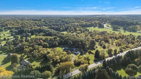 View/Area - 4597 Clarkston Rd, Independence, MI 48348 photo 5 of 5