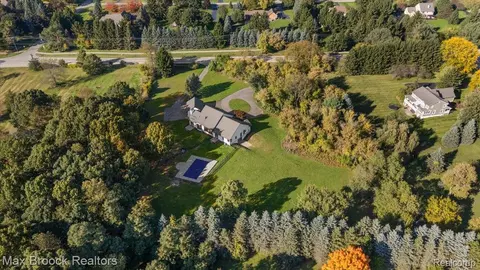 View/Area - 4597 Clarkston Rd, Independence, MI 48348 photo 3 of 5