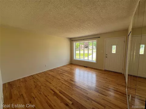 Living - 25563 Baker, Taylor, MI 48180 photo 1 of 5
