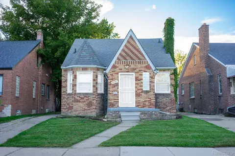 20447 Irvington St, Highland Park, MI 48203