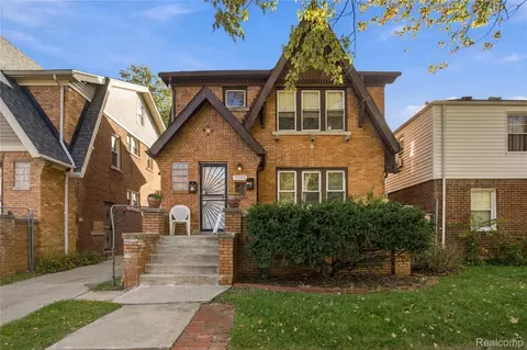 17308 Oak Dr, Detroit, MI 48221