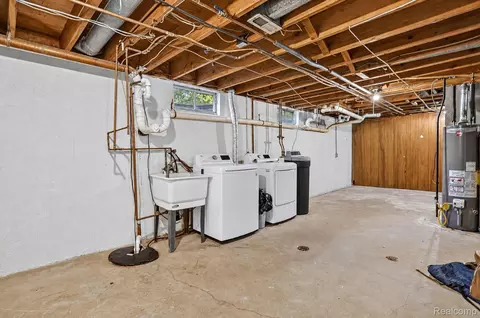 Other - 9096 Carpenter Rd, Flushing, MI 48433 photo 13 of 18