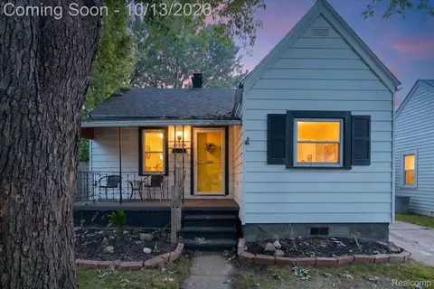 27036 Townley St, Madison Heights, MI 48071