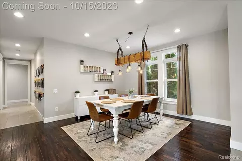 Dining - 2901 Sleeth Rd, Commerce, MI 48382 photo 1 of 2