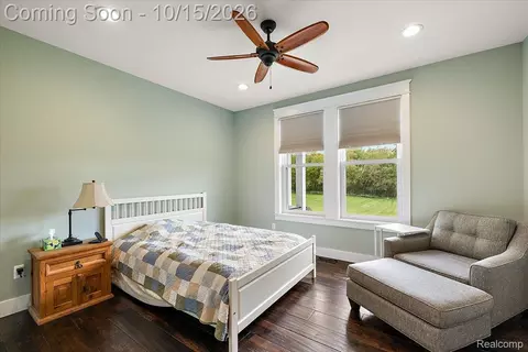 Bedroom - 2901 Sleeth Rd, Commerce, MI 48382 photo 3 of 5