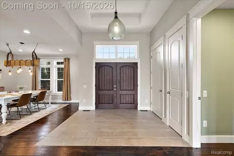 Entry Way - 2901 Sleeth Rd, Commerce, MI 48382 photo 1 of 5