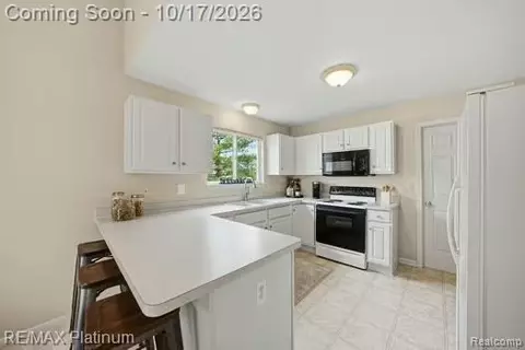Kitchen - 1027 Spirea Dr, Marion, MI 48843 photo 1 of 2