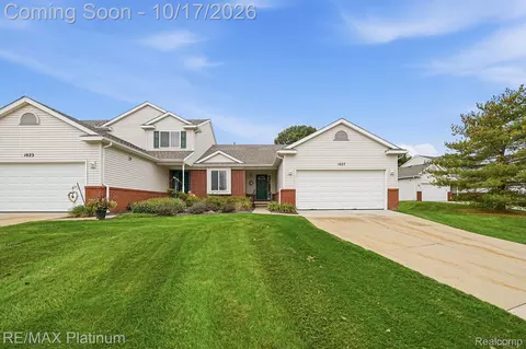 1027 Spirea Dr, Marion, MI 48843
