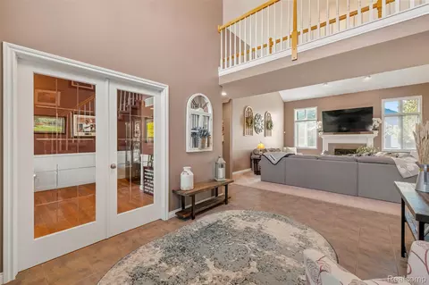 Entry Way - 21354 Pine Cone Dr, Macomb, MI 48042 photo 2 of 8