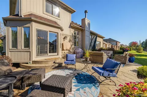Exterior - 21354 Pine Cone Dr, Macomb, MI 48042 photo 6 of 15