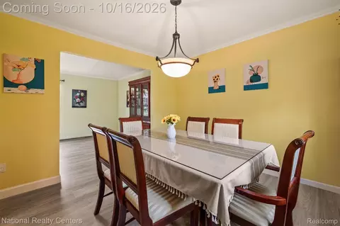 Dining - 2793 Waterloo Dr, Troy, MI 48084 photo 1 of 2