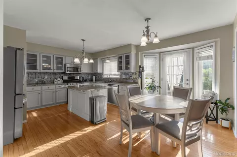 Kitchen - 6688 Fox Path, Canton, MI 48187 photo 1 of 6