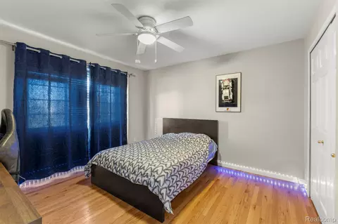 Bedroom - 6688 Fox Path, Canton, MI 48187 photo 1 of 5