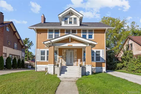 16725 Blackstone St, Detroit, MI 48219