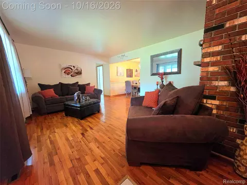 Living - 7215 Calkins Rd, Clayton, MI 48532 photo 1 of 2