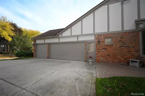Other - 2181 Red Maple Dr, Troy, MI 48098 photo 9 of 9