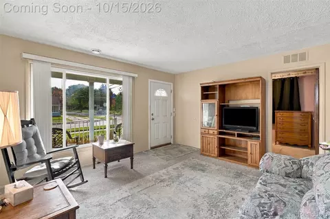 Living - 8350 Elm St, Taylor, MI 48180 photo 2 of 2