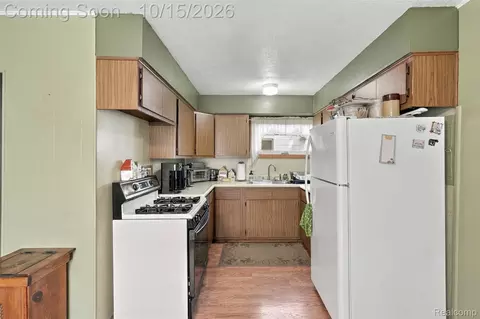 Kitchen - 8350 Elm St, Taylor, MI 48180 photo 1 of 2