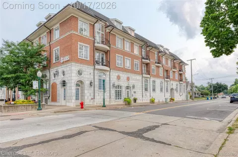 730 Penniman Ave Apt Ave #302, Plymouth, MI 48170