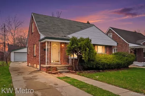 9193 Rutherford St, Detroit, MI 48228