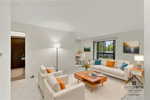 30070 W 12 Mile Rd #FAINGTON, Farmington Hills, MI 48334