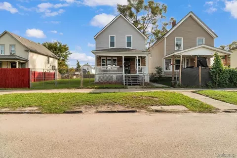 6076 30th St, Detroit, MI 48210