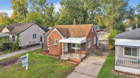 19357 Centralia, Redford, MI 48240