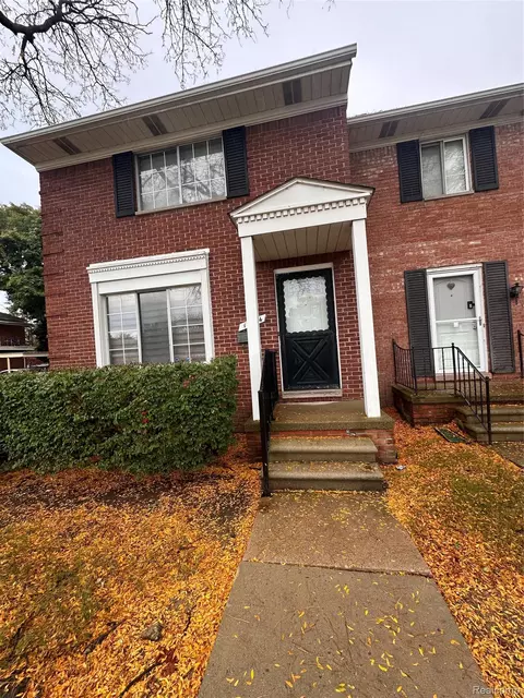 19994 Vernier Rd, Harper Woods, MI 48225
