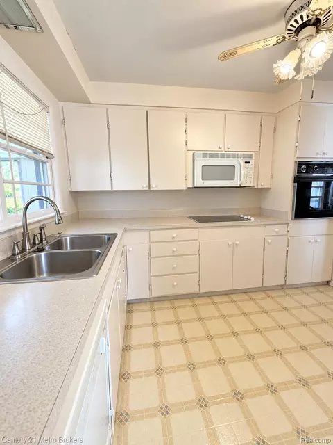 Kitchen - 8403 Neff Rd, Mount Morris, MI 48458 photo 1 of 3