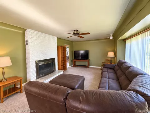 Living - 8403 Neff Rd, Mount Morris, MI 48458 photo 1 of 3