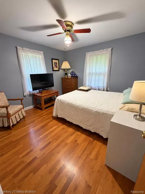 Bedroom - 8403 Neff Rd, Mount Morris, MI 48458 photo 1 of 2