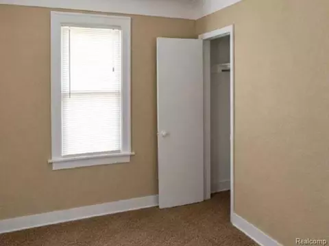 4127 Custer Ave, Flint, MI 48507 photo 6