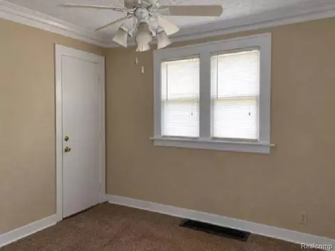 4127 Custer Ave, Flint, MI 48507 photo 5