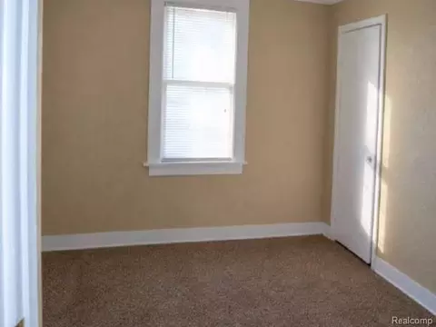 4127 Custer Ave, Flint, MI 48507 photo 8