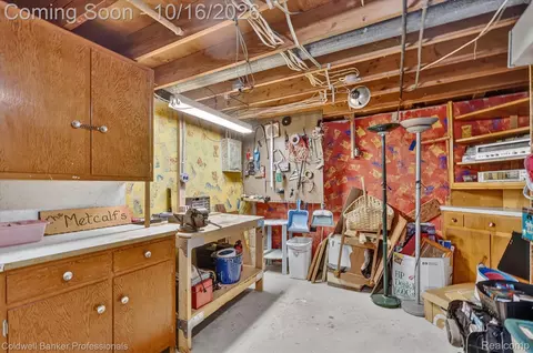 Other - 204 Dutch Mill Dr, Flushing, MI 48433 photo 15 of 17