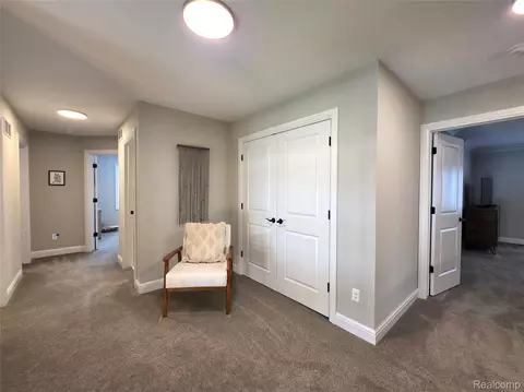 Entry Way - 52875 Char Marie Dr, Macomb, MI 48042 photo 6 of 9