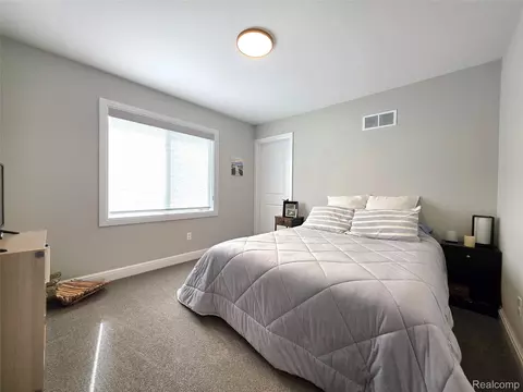 Bedroom - 52875 Char Marie Dr, Macomb, MI 48042 photo 2 of 4