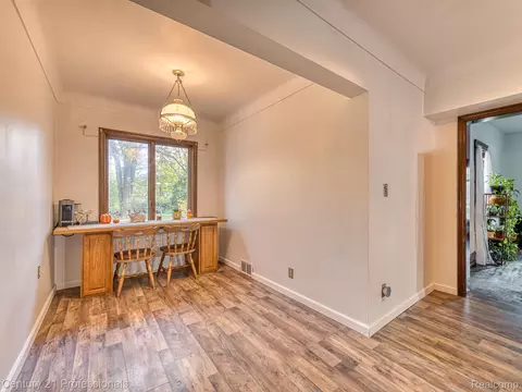 Dining - 262 E River St, Deerfield, MI 49238 photo 1 of 2