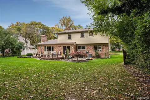 Other - 3688 Estates Dr, Troy, MI 48084 photo 8 of 11