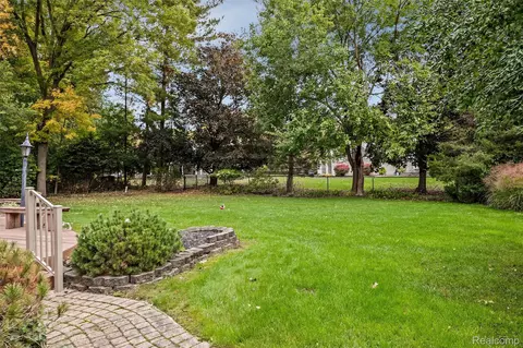 Other - 3688 Estates Dr, Troy, MI 48084 photo 7 of 11