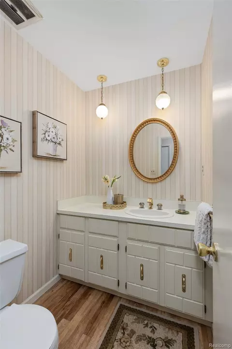 Bath - 3688 Estates Dr, Troy, MI 48084 photo 1 of 3