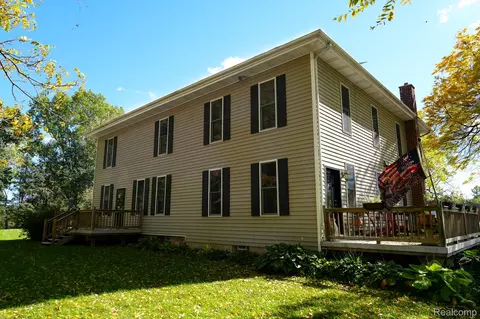 3815 Cramton Rd, Metamora, MI 48455