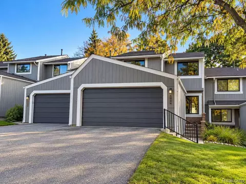 904 Williamsburg Court #904 WILLIAMSBURG CT, Northville, MI 48167